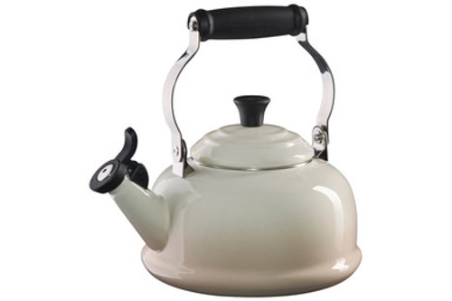 Le Creuset Classic Whistling Tea Kettle with Phenolic Knob - Meringue