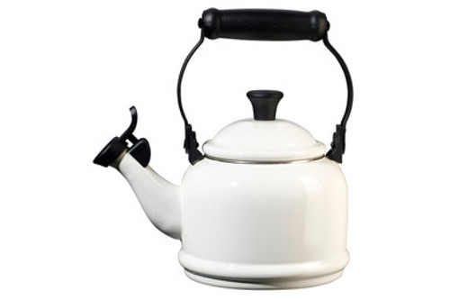 Le Creuset Demi Tea Kettle with Phenolic Knob - White