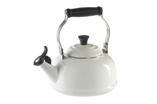 Le Creuset Classic Whistling Tea Kettle with Phenolic Knob - White