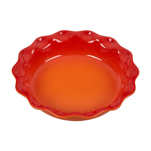 Le Creuset 9 inch Fluted Pie Dish - Flame