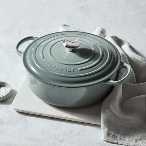 Le Creuset Signature Cast Iron Round Wide 6.75 Quart Oven - Sea Salt